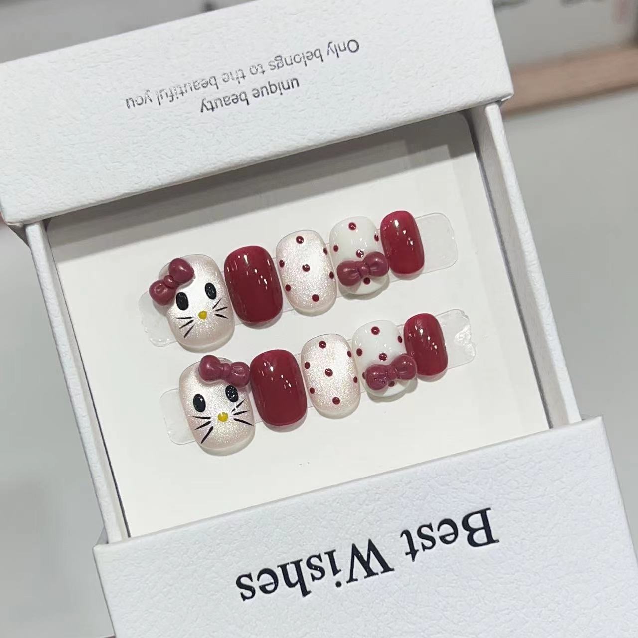 

Надеваемая на руку броня Ins Милый кошачий глаз Китти Кэт Праздничный красный Фестивальный нейл-арт Накладные ногти Съемные ногти Large L