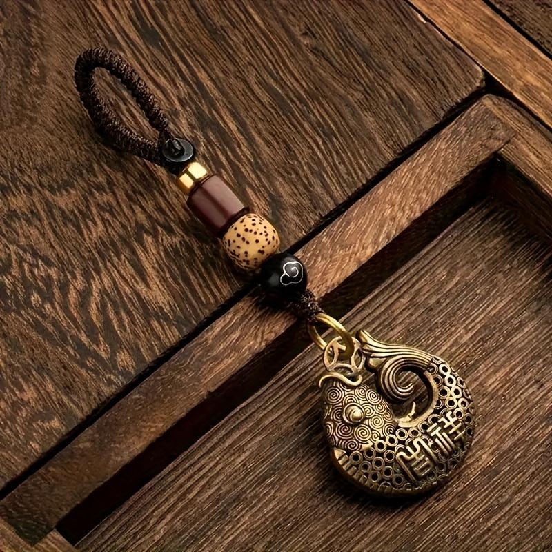 1pc Hand-braided Rope Pure Brass Metal Auspicious Goldfish Retro Pendant Car Keychain Hollow Design Pendant Creative Gift For Men