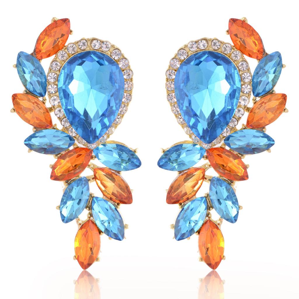 Luxury Rhinestone Stud Earrings For Women Elegant And Exquisite Crystal Ear Jewelry Fashionable Personalized Accessories