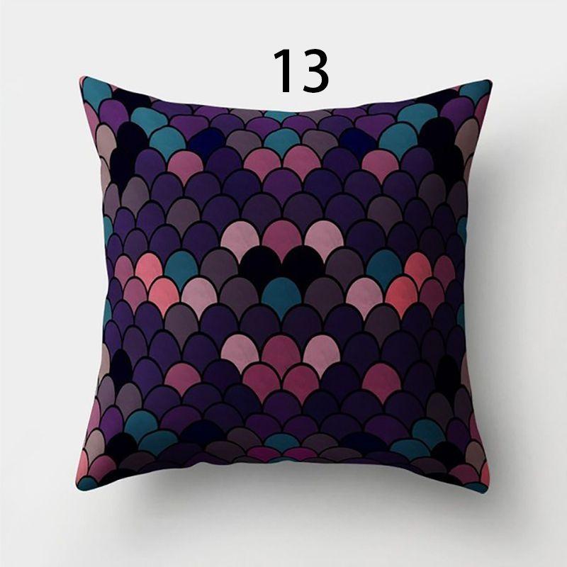 

Luxurious Mermaid Fish Scale Pillowcase Soft Peach Cloth For Bedroom And Sofa