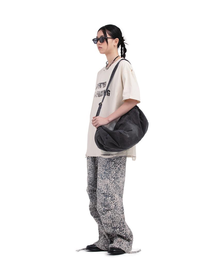 Depeugameoncheu Leopard Pants