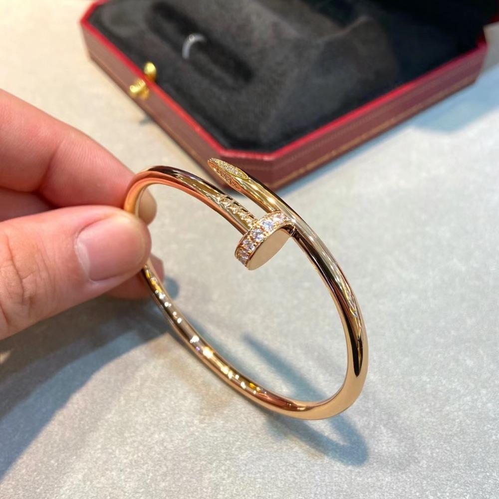 

V Gold Высокая версия Классический гвоздь Голова и хвост с бриллиантами Парный браслет Толстое покрытие 18К розовое золото Легкая роскошь High version - size 19