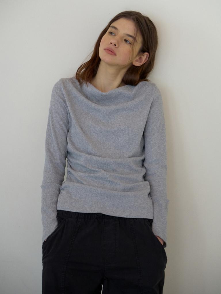UNNOUT Draped Shirring T-Shirt Gray