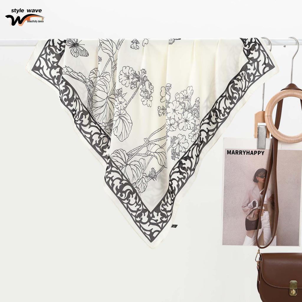 Elegant Chinese Ink Painting Lotus Silk Scarf: High-End, Versatile Retro Print, Popular Decorative Accessory for Women.