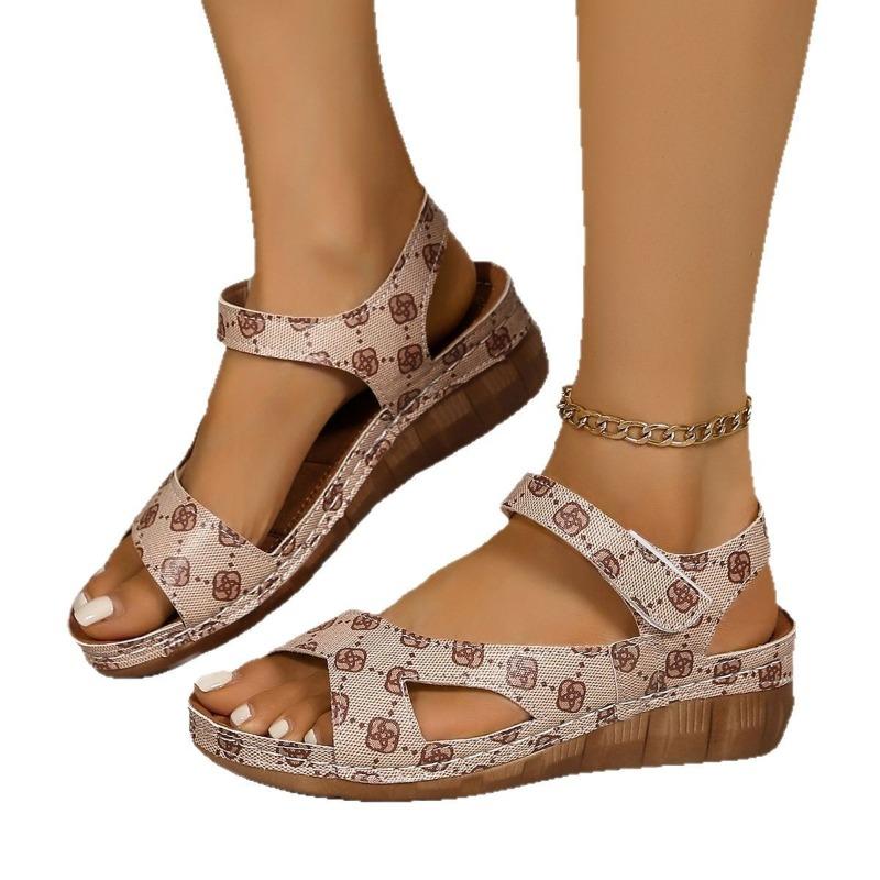 Fashion Leather Fashion Sandals Elegant Round Headed Buckle Sandals for Women Lightweight Wedge Heel Platform Sandals Sandalias De Mujer