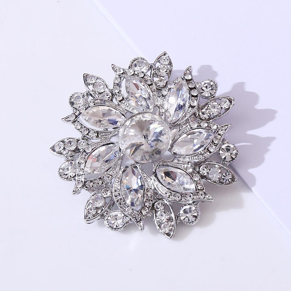 DIEZI 6 Farben Luxus Vintage Blume Kristall Strass Broschen Damen Mädchen Party Hochzeit Mode Brosche Zubehör Schmuck