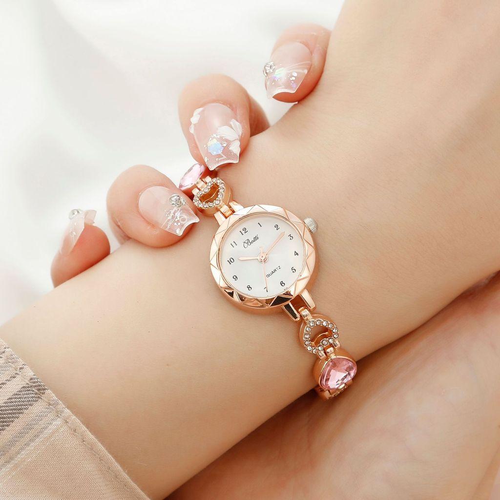 Minimalist Womens Quartz Watch With Heart Pendant Jewelry Set For Casual Wear