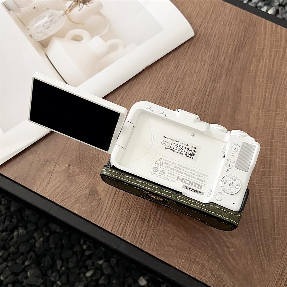 Handgefertigte Kamera-Halbtasche für Canon EOS R50V mit Bodenöffnung für Akkuwechsel, Gehäuseabdeckung aus PU-Leder