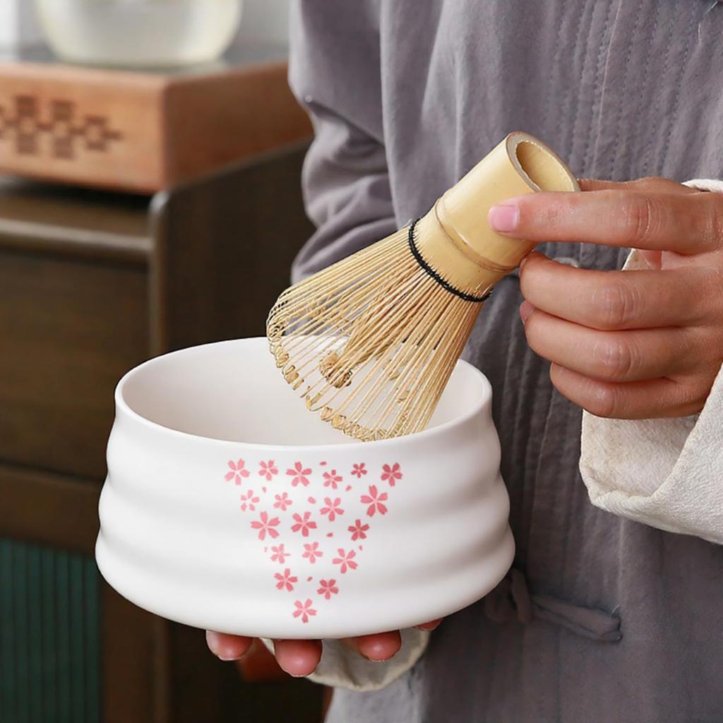 Matcha Utensil Set for Beginners Chasen Chasen Holder Cherry Blossom Design 4-Piece [Matcha Bowl, (100-Stage), Chashaku, (Re-Bent/Chasen Rest)]