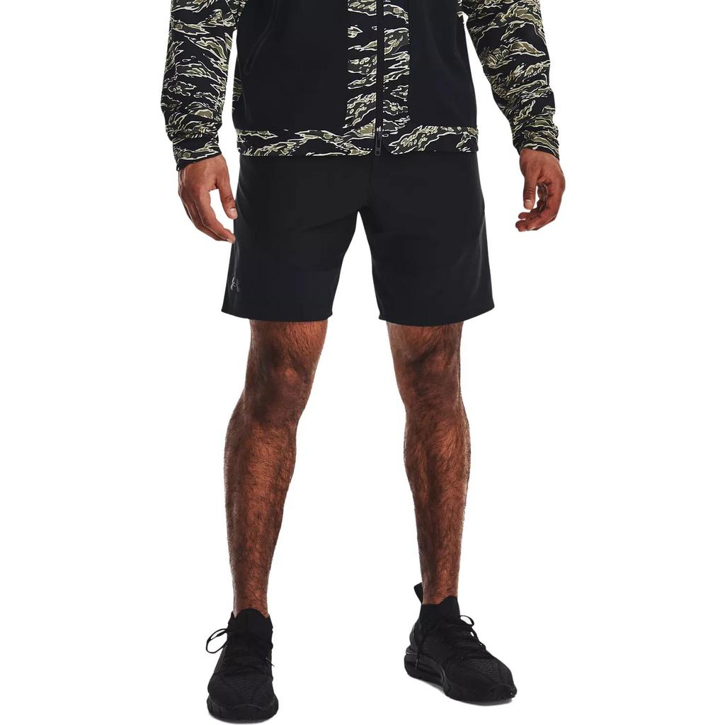 Under Armour Sports Shorts Men's Black Moderate 1373780-001