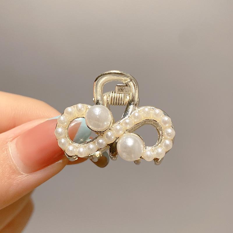 2025 Perlen Haarspange für Frauen - Elegantes Herbst/Winter Haaraccessoire für Pony & Seitenfrisuren