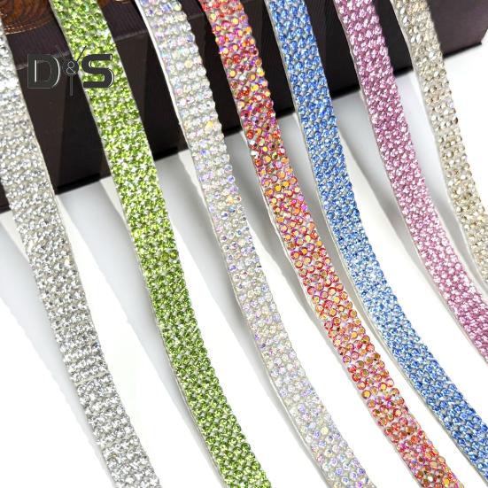 3 Rollen Strassband, selbstklebende Streifen aus Kunstkristall, elegante dekorative Zierrolle zum Selbermachen, Basteln, Kleidung, Schuhe, funkelndes Verzierungsband