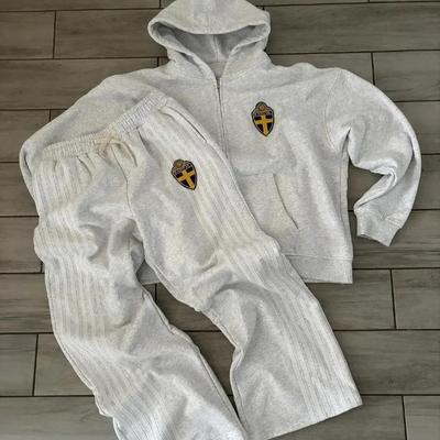 LUXEON American Simple Classic Striped Sports Hoodie Two-piece Set Street Retro Trend Jogger Sweatpants Gray Sweatpants