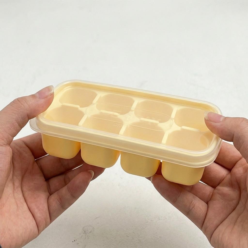1/2/4pcs Square Plastic Ice Cube Tray With Lid 8 Grids Reusable Ice Cube Mold Refrigerator DIY Ice Maker Ice Mould For Drinks