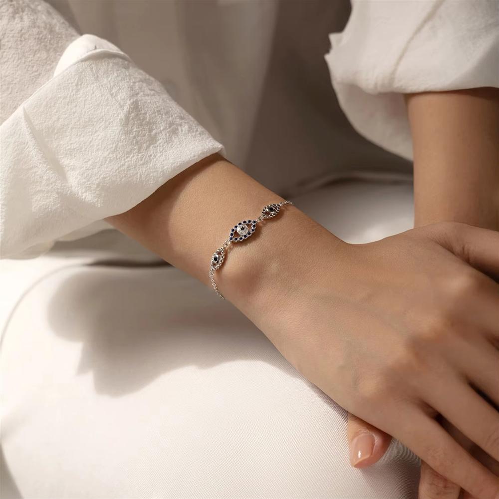 Royal Blue Zircon Bracelet 925 Sterling Silver Exquisite Eyes Charm Bracelet for Women Daily Party Fine Jewelry