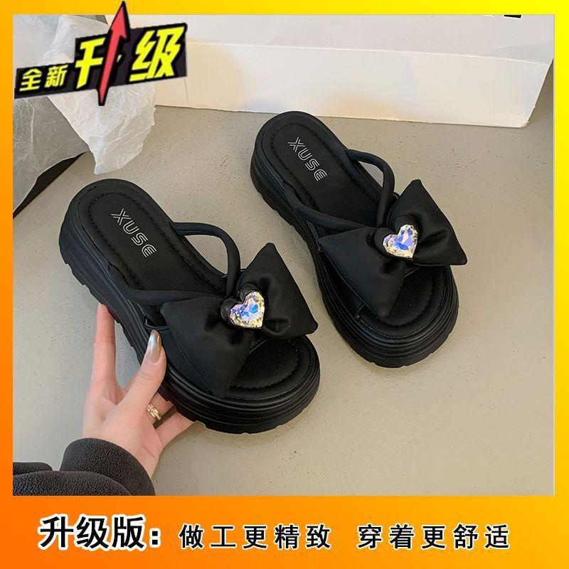 Muffin Versatile Bow Fairy Cool Slippers Girl 2025 New Summer Wear Thick Bottom Rhinestones Beach One-Flip