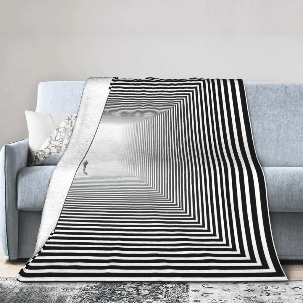 Whirlpool Dizziness Pattern Plush Flannel Throw Blanket for Couch Chair Sofa Bed  Super Soft Bedspread for Girls and Boys