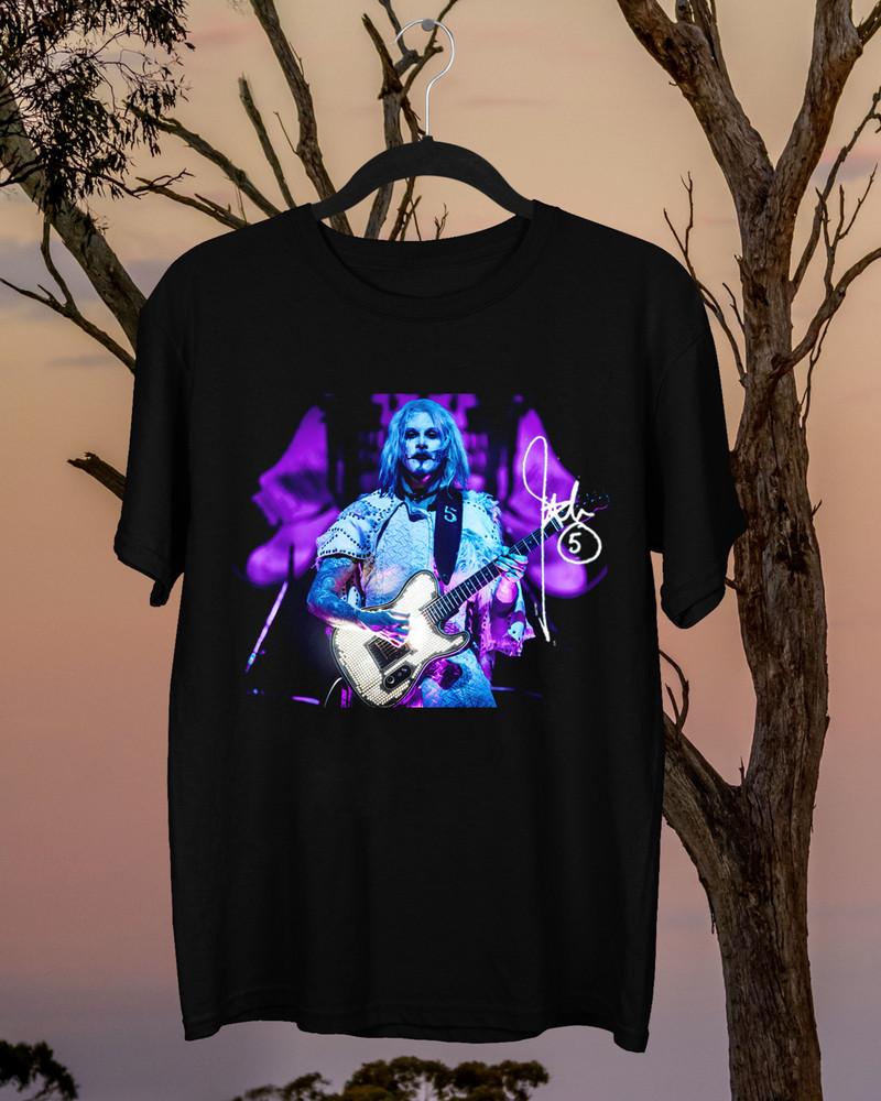 

New Popular John 5 Signature Gift For Fan Black All Size S4XL Shirt HE562 Unisex T-Shirt XXXXL