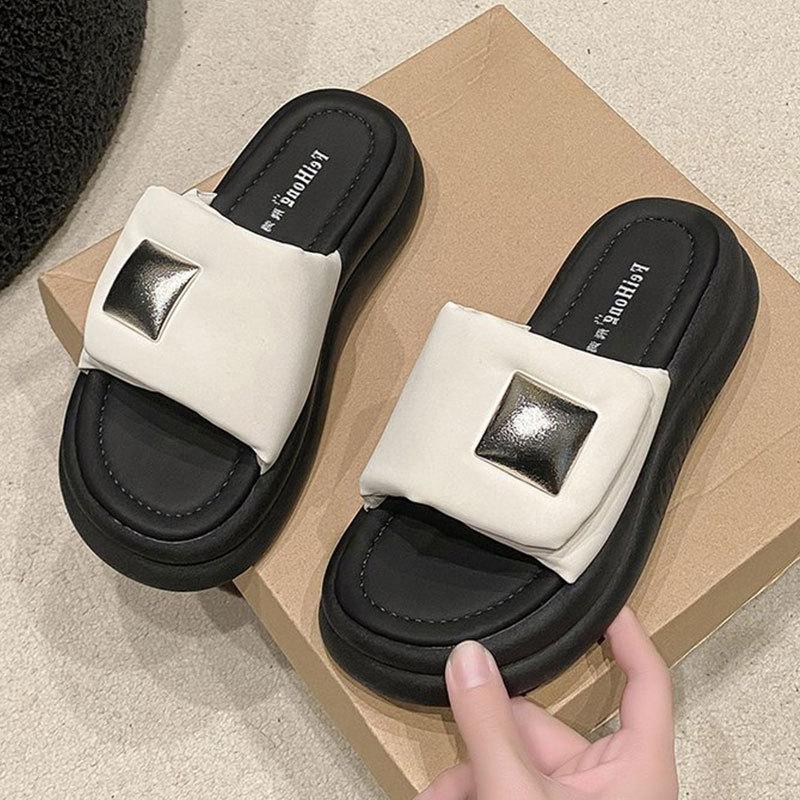 

Slippers women wear in summer 2025 new fashionable small thick bottom to increase the sense of high-end cool slippers women 40 бежевый