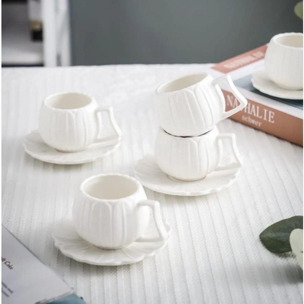 Set aus sechs Daisy-Kaffeetassen, 90 ml, aus weißem Porzellan