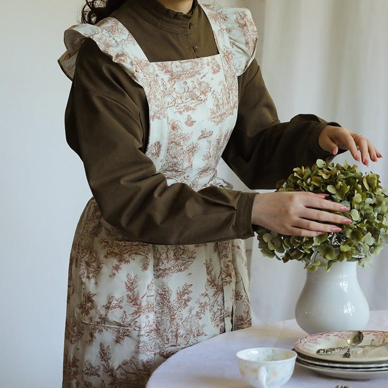Long Retro Printed Cotton Ruffled Kitchen Apron with Pockets Summer Pleated Women's Cross-back Apron Water-resistant Pinafore