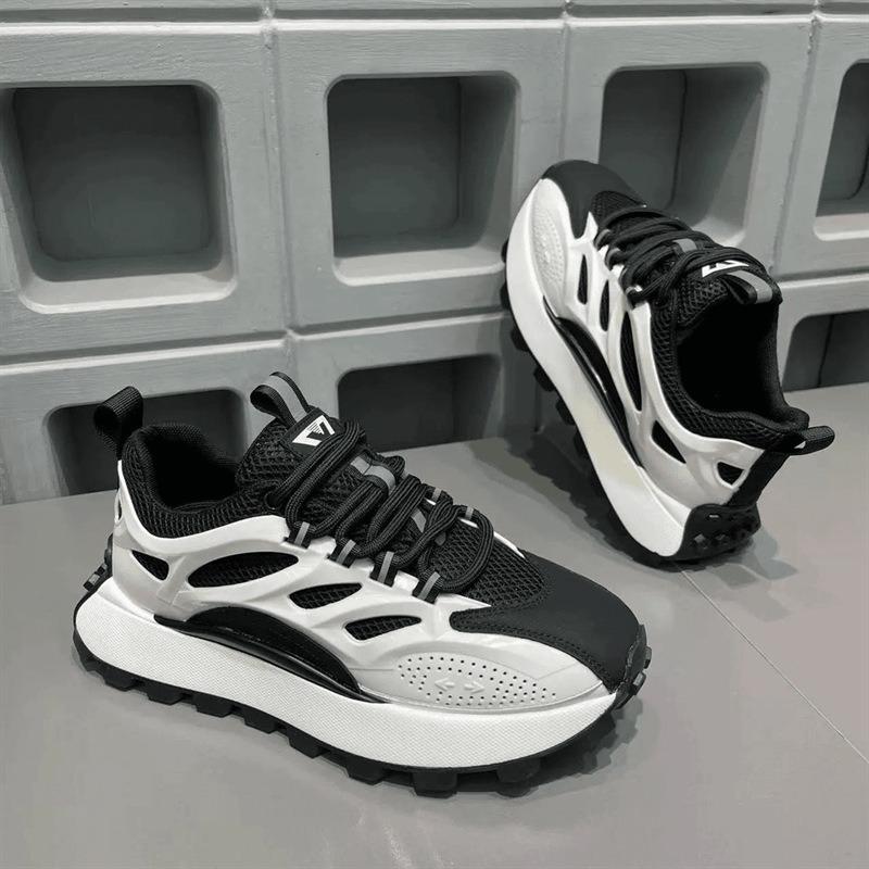 Man's Breathable Vulcanized Sneakers Summer Thick Bottom Wear-resistant Leisure Sport Shoes Youth Popular Men Jogging Shoes 2025
