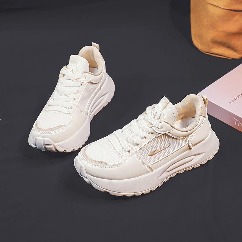 Scarpe da papà da donna estate nuovo studente fondo spesso sneaker resistente mesh traspirante tutto abbinabile rialzo scarpe casual