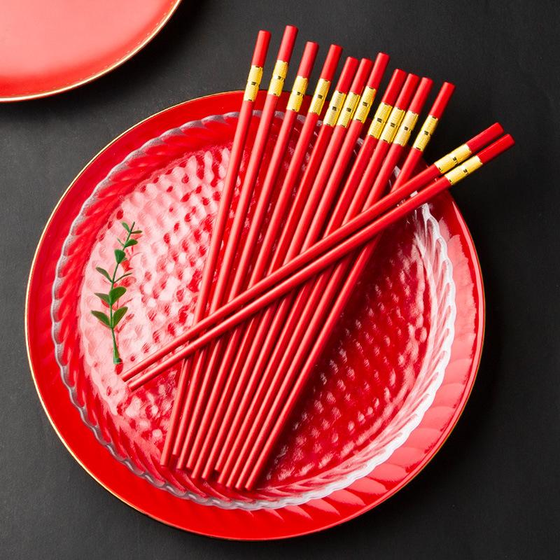1Pair Japanese Chopsticks Red Sushi Fast Food Noodles ChopSticks Korean Tableware Kitchen Bar Supplies Chinese Cutlery Set