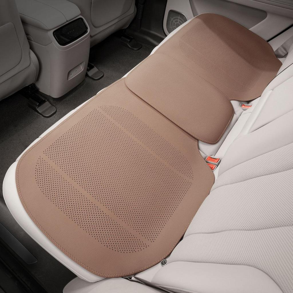 Universal Breathable Car Seat Cushion - Cool, Non-slip, Thin Design for All Seasons (2025)