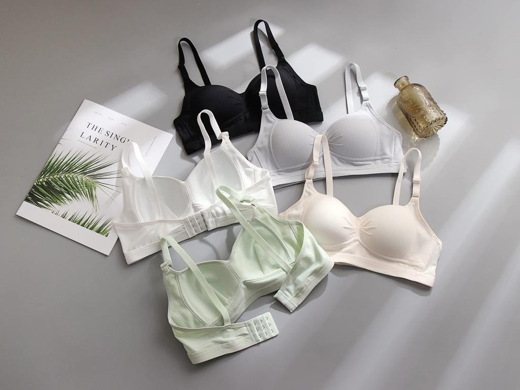 JINJUDUO Wireless Beautiful Enlarged Bra White Women's Bra, Lingerie, Breasts, Cute, (32/70, + Black)