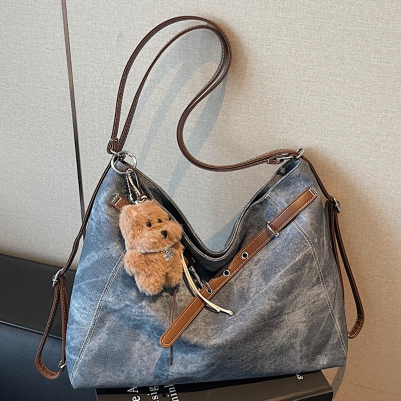 Bag Women's Large-capacity Autumn New Retro High-value Shoulder Bag Commuter Oblique Span Bag