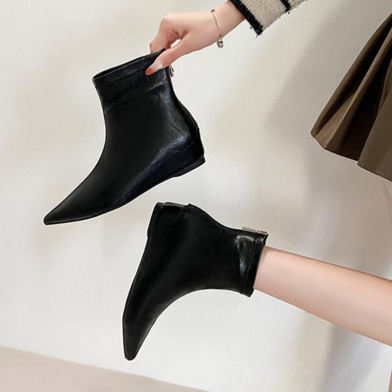 

Autumn Pointed Toe Booties Fashion Waterproof Leather Rear Zipper Soft Sole Inside Heightened Low Heel Shoes for Women 35