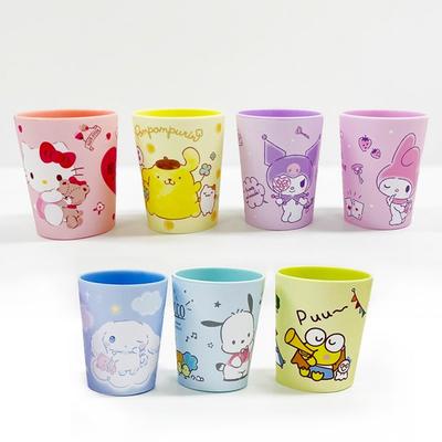 Lilpang Sanrio tegelaskujud Macaron Cups, 7 osaline komplekt, segavärvid, 1 komplekt