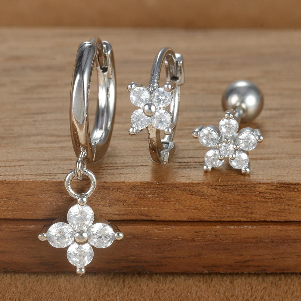 Ensemble de 3 Boucles d'Oreilles Anneau Couronne en Acier Inoxydable Couleur Argent pour Femmes Quatre Fleurs Zirconium Piercing Cartilage Boucle d'Oreille Bijoux Mode