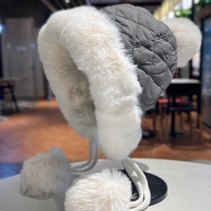 Daunenbaumwolle Damen süße und niedliche Pompon Winter verdickt warm Ohrenschutz Plüschmütze