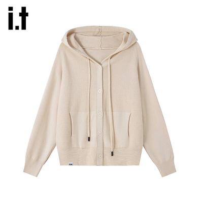 Üst Kıyafetler – Kadın hırkaları