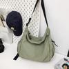 Women's Crossbody Messenger Bag - Trendy, Casual, Versatile, Solid Color, and Ideal for Street Fashion. Suitable for Men and Women.