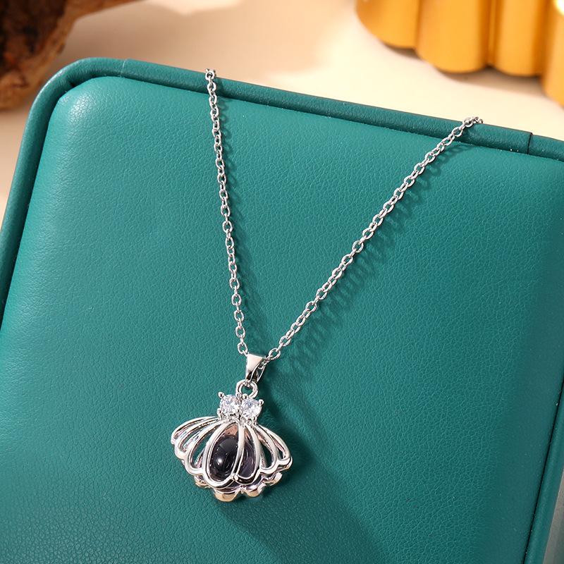 [Micro-Set Pink Zircon Titanium Steel Necklace Sweet Light Luxury Fashion Choker Jewelry]
