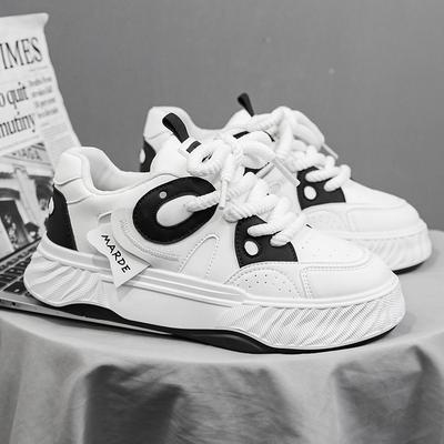 Fashion Men's Shoes New Fashion Sport Sneakers Explosive Style Wear-resistant Breathable Thick Bottom Casual Bread Shoe Trendy All-match