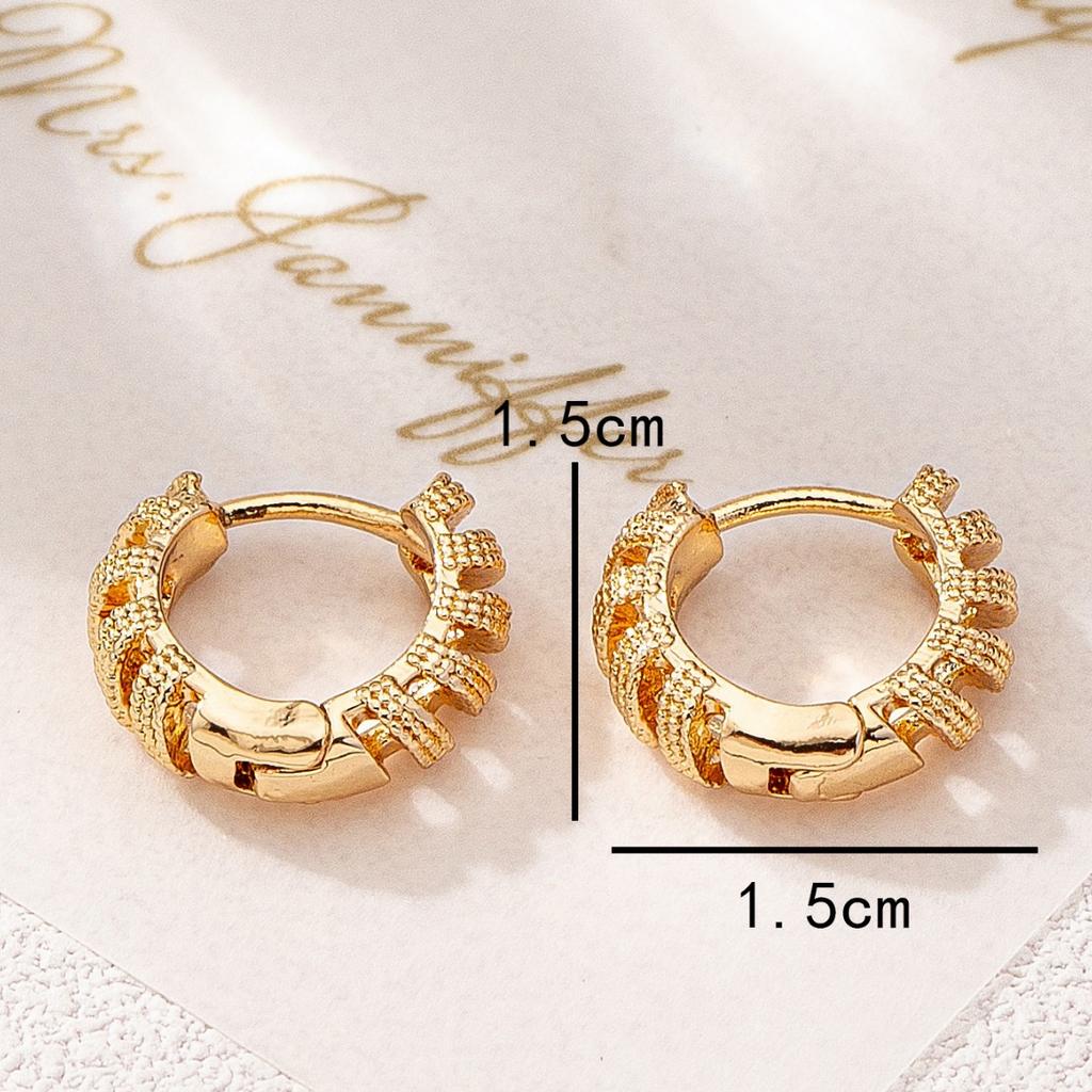 Geometric hollow design frosted texture ear buckle simple trend classic earrings