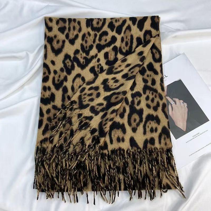 Leopard Print Thickened Imitation Cashmere Scarf with Tassels - Warm, Windproof and Versatile Shawl for Autumn and Winter.
