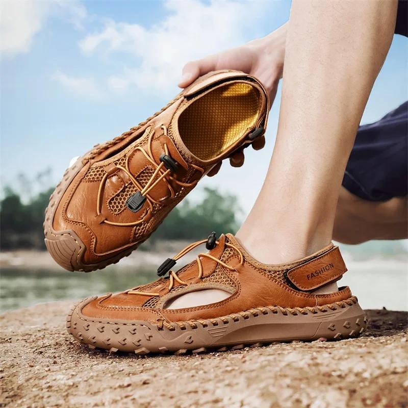2025 Summer Breathable Men’s Beach Leather Designer Slippers Non-Slip Mule Luxury Roma Gladiator Sandals Men Casual Flip Flops