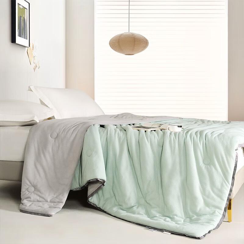 Jinsili Soft Summer Quilt