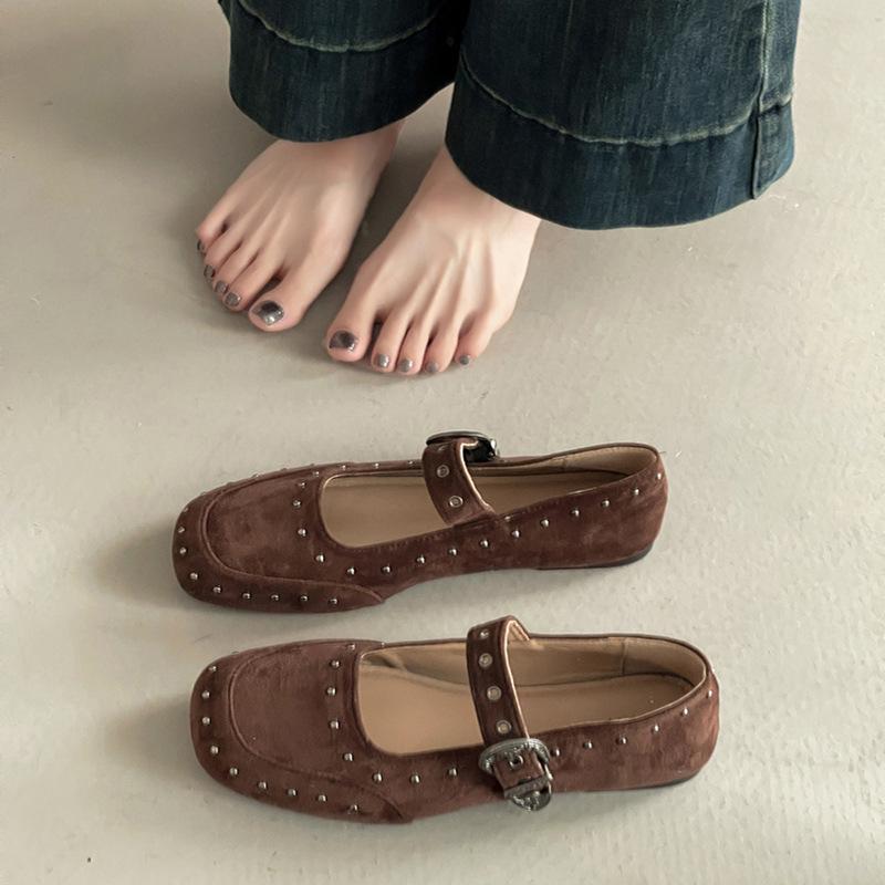 Retro word with square head Mary Jane shoes girl 2025 summer new French fairy with skirt versatile light mouth single shoes