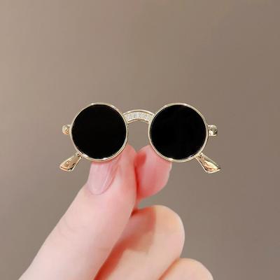 Creative and Personalized Glasses Sunglasses Brooches Design Sense Suit Pins Niche Fashion Versatile