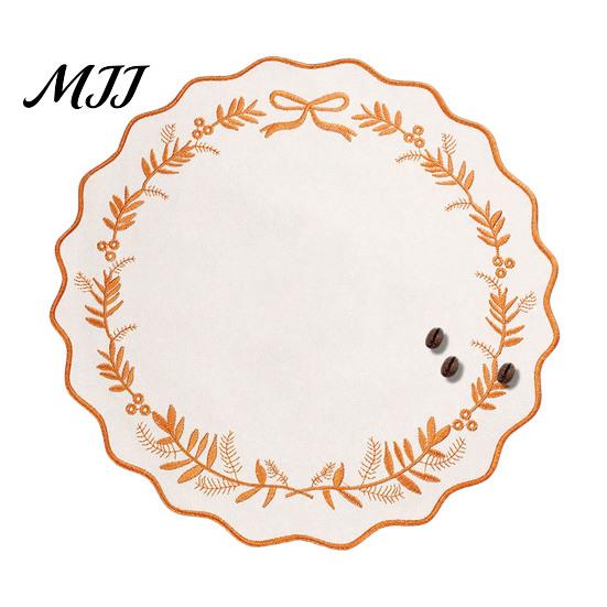 Heat Resistant Table Mats for Hot Dishes Embroidered Round Placemat, 15 Inch Scalloped Leaf Bow Embroidery Durable Fabric Kitchen Washable Insulation