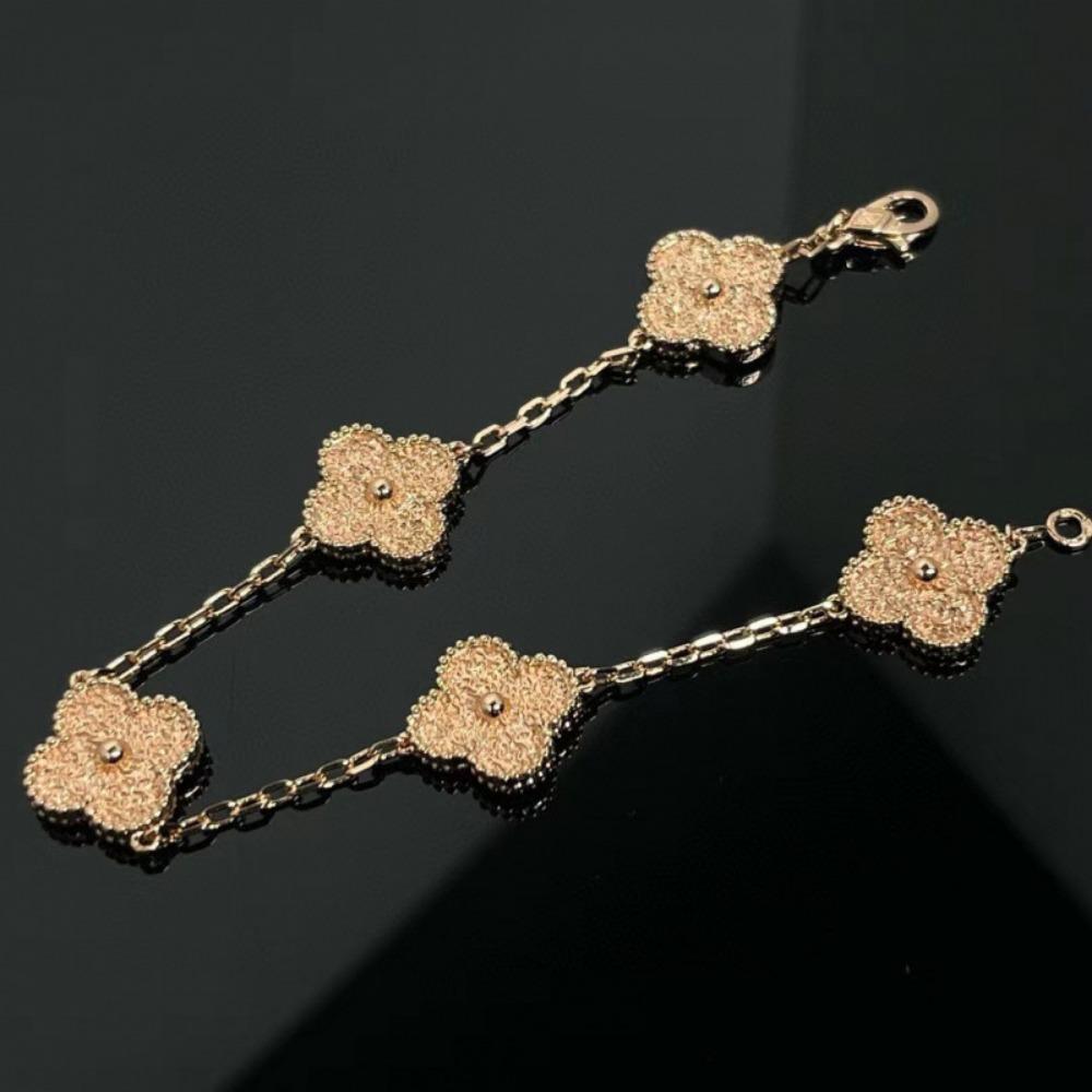 Hochwertiges Kleeblattarmband für Damen Fünf-Blüten-Armband mit natürlichem weißen Perlmutt und rotem Karneol