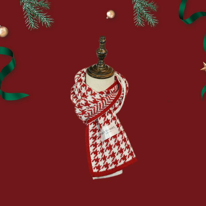 

Birthday gift red scarf women s winter plaid versatile couple new Christmas knitted wool high-end scarf average size