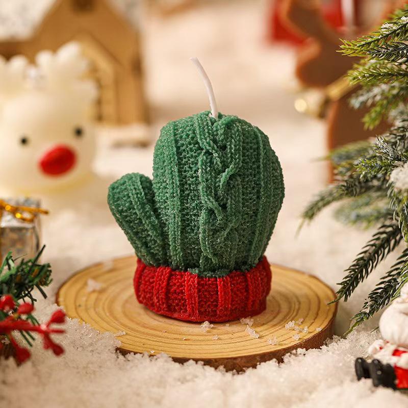 Handmade Christmas Aromatherapy Candle Gift - Scented Gloves Photo Prop