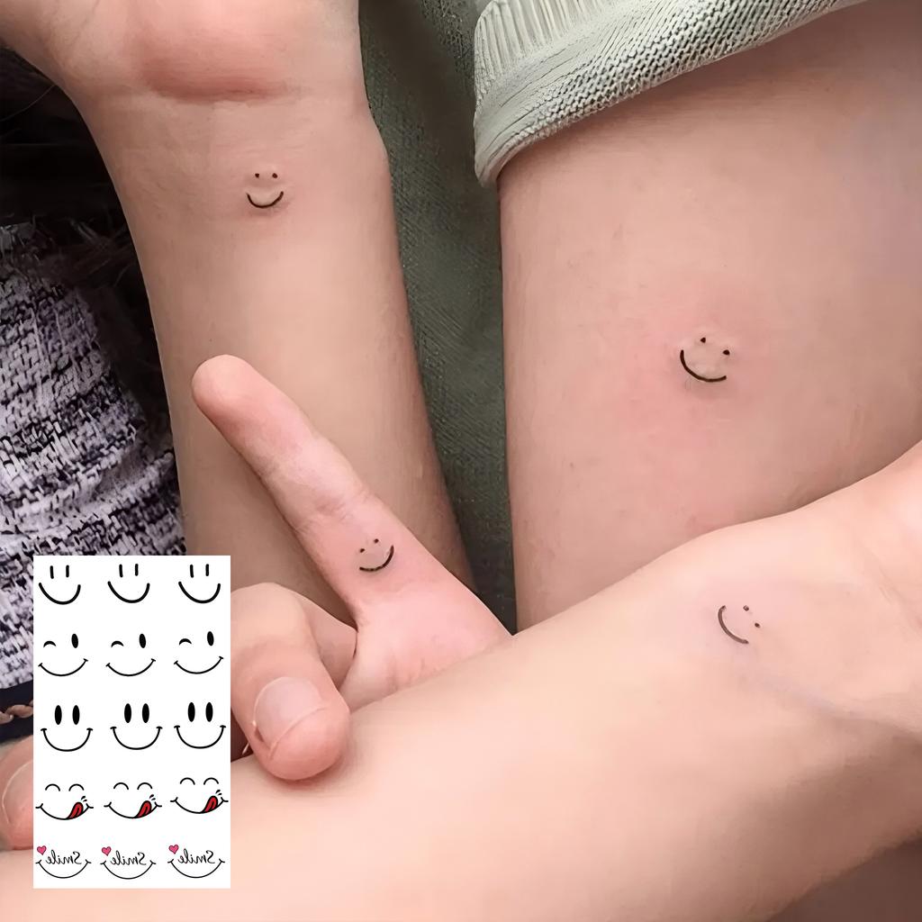 1 Hoja Araña Letra Flor Patrón Pequeño Tatuajes Temporales Para Mujeres Dedo, Pegatina de Tatuaje Falso Realista de Larga Duración